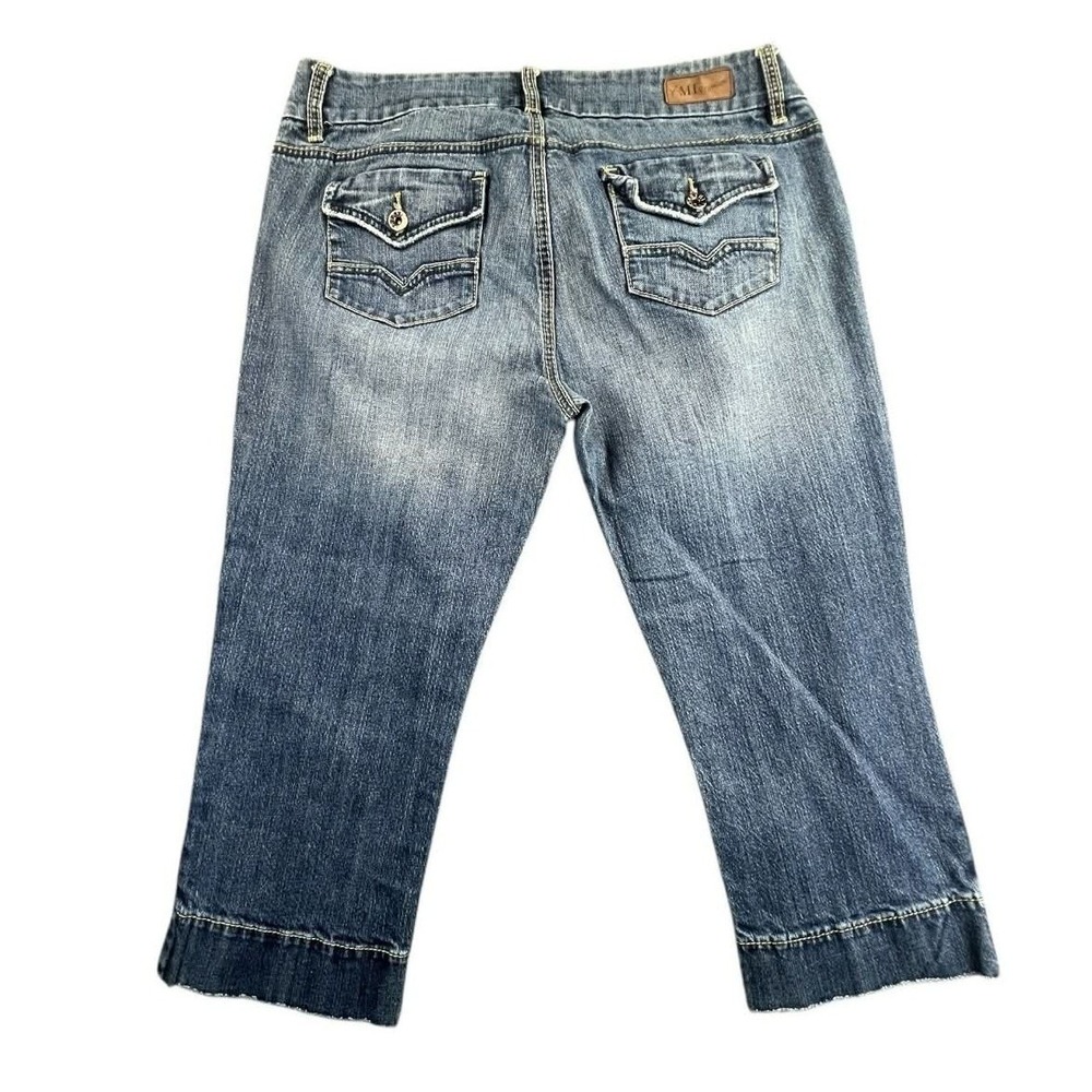 YMI Capri Jeans‎ Women 15 Blue Premium F36015-PR Medium Wash Denim Cropped Pants
